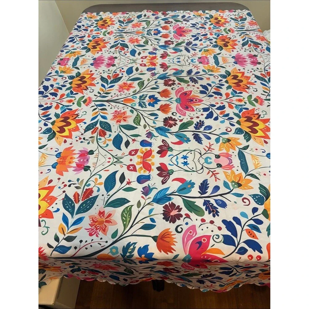 Bright Floral Print Tablecloth